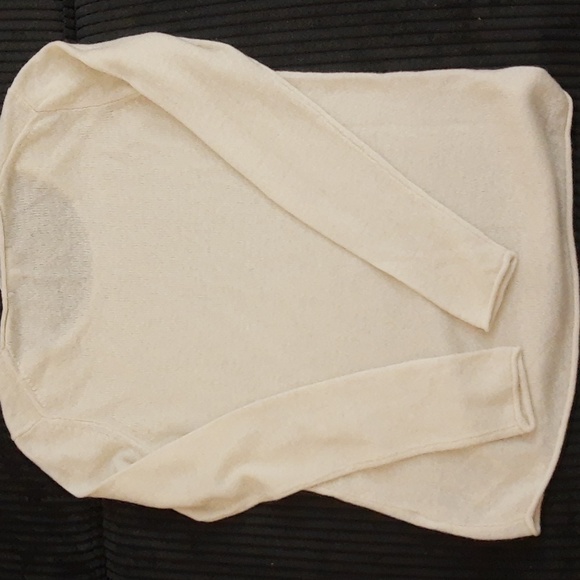 Uniqlo Cream Cashmere Sweater Size S - Picture 2 of 5